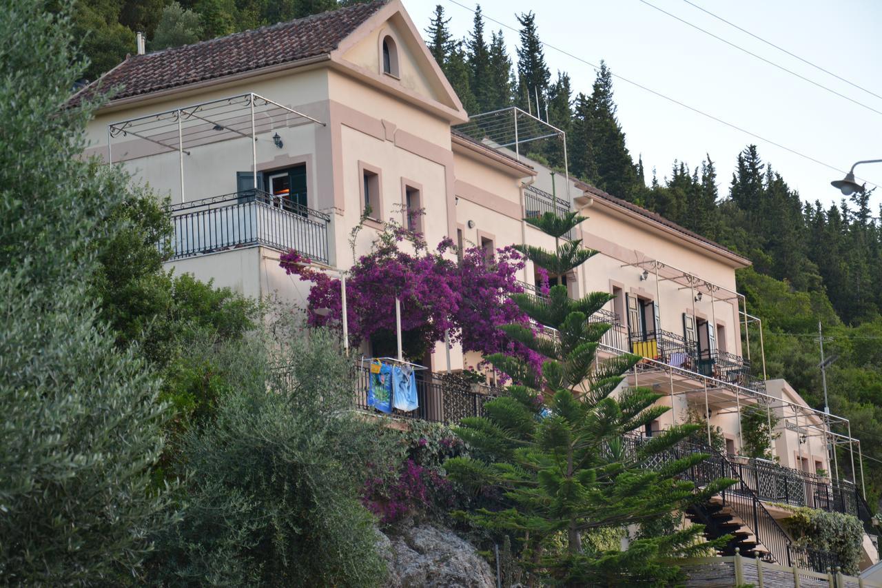 Aristotelis Apartments Frikes Exterior photo